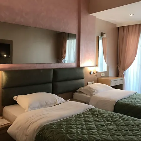 Marin-a & Szálloda 3*