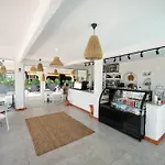 Otel Marin-a & 3*
