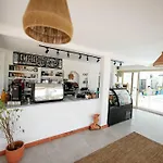 Marin-a & Otel Turgutreis
