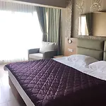 Marin-a & Otel