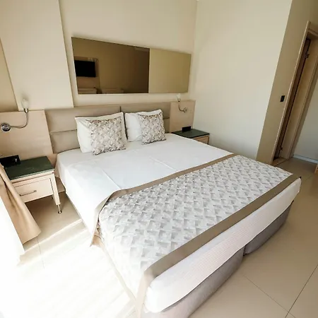 Marin-a & Hotel 3*
