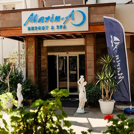 Hotel Marin-a & 3*